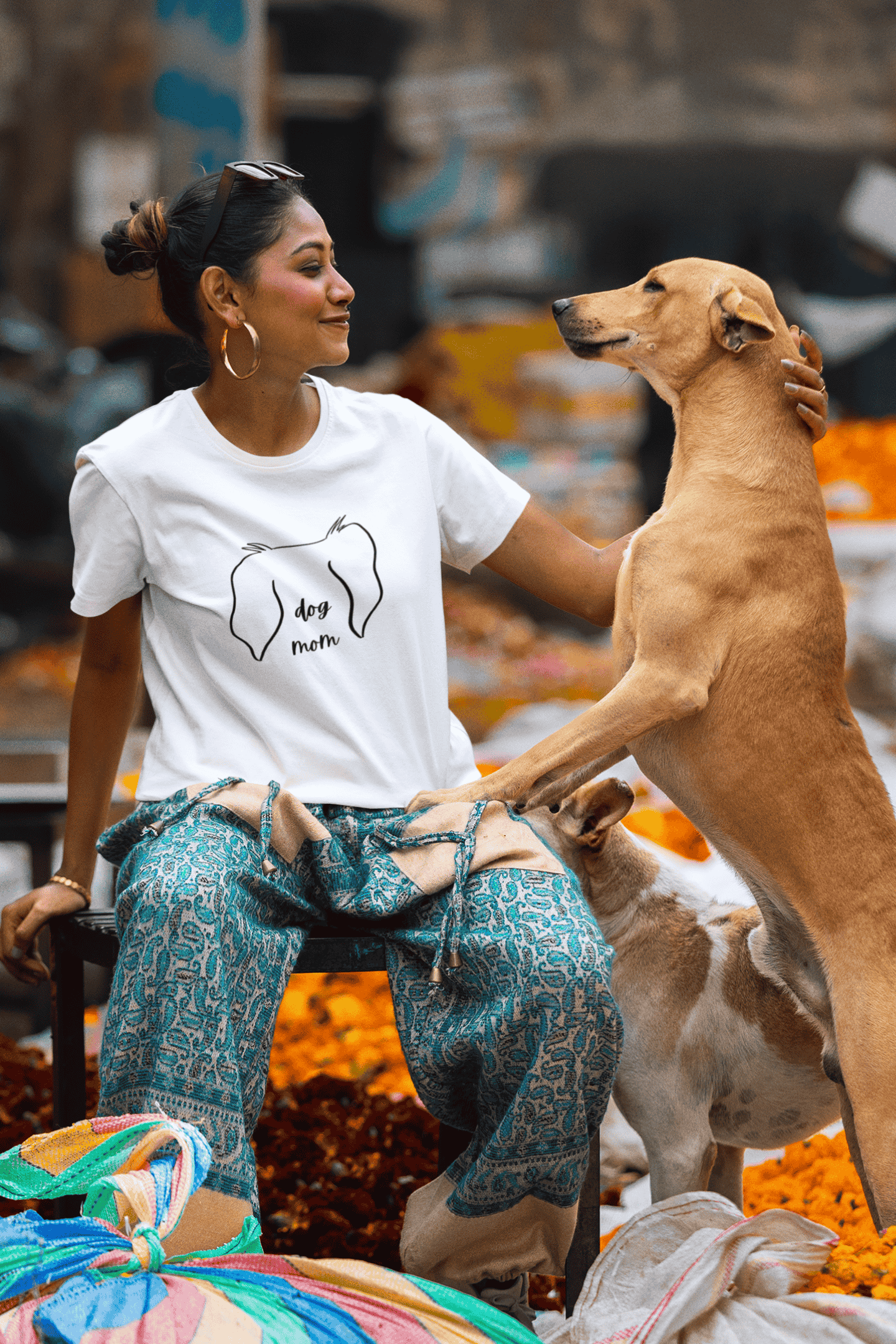 Dog Mom: Oversized Luxe Tee (unisex)
