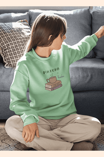 Matcha & Books: Sweatshirt (cotton, unisex)