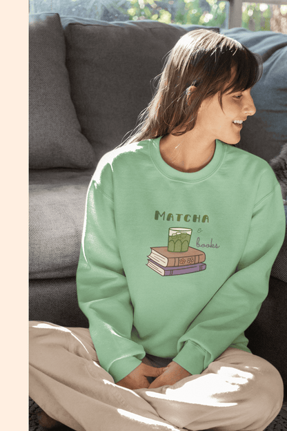 Matcha & Books: Sweatshirt (cotton, unisex)