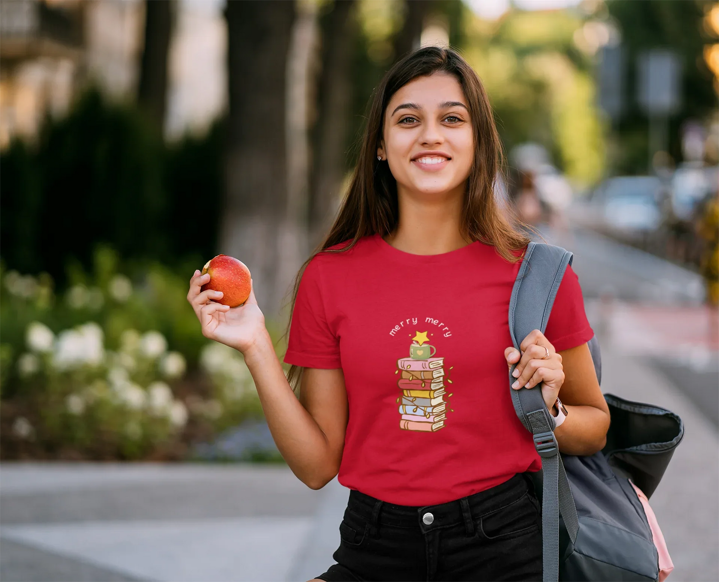 Books & Merry Christmas Tee (Woman fit, Cotton) - curledeyes