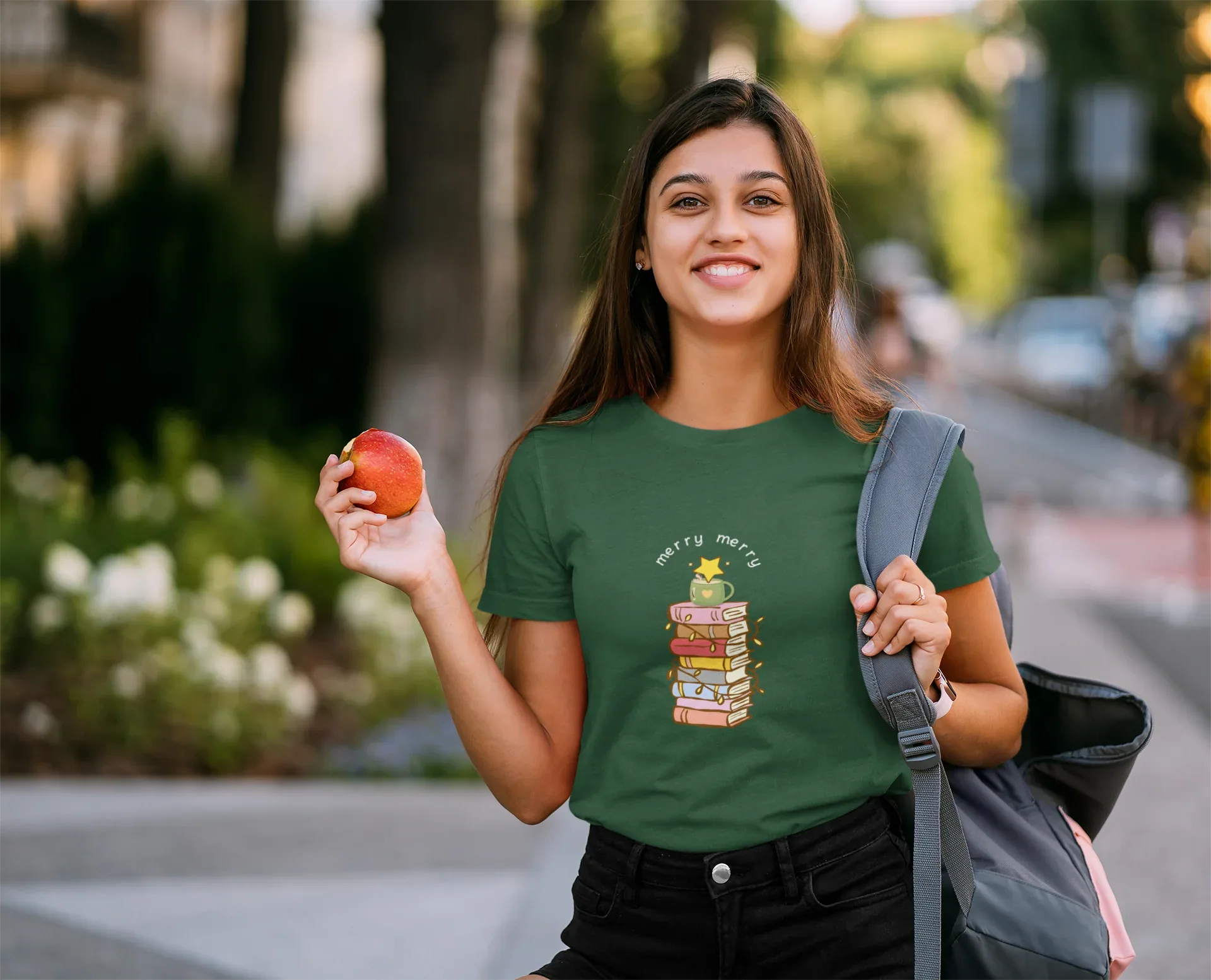 Books & Merry Christmas Tee (Woman fit, Cotton) - curledeyes