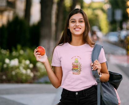 Books & Merry Christmas Tee (Woman fit, Cotton) - curledeyes
