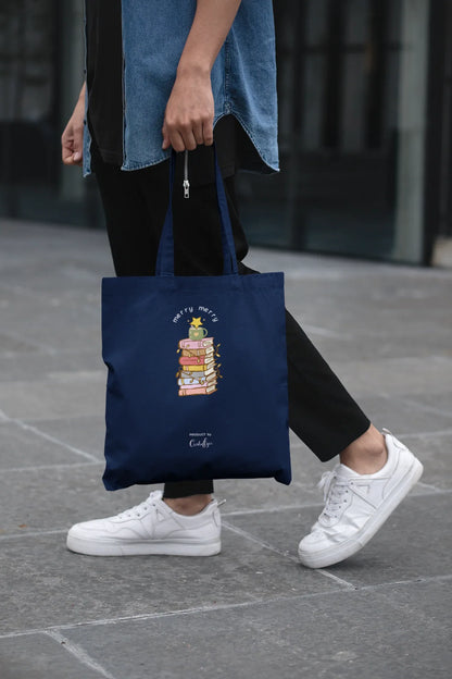 Books & Merry Christmas Tote Bag (Cotton canvas) - curledeyes