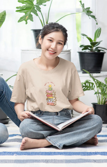 Books & Merry Oversized luxe Christmas Tee (Unisex, Cotton) - curledeyes