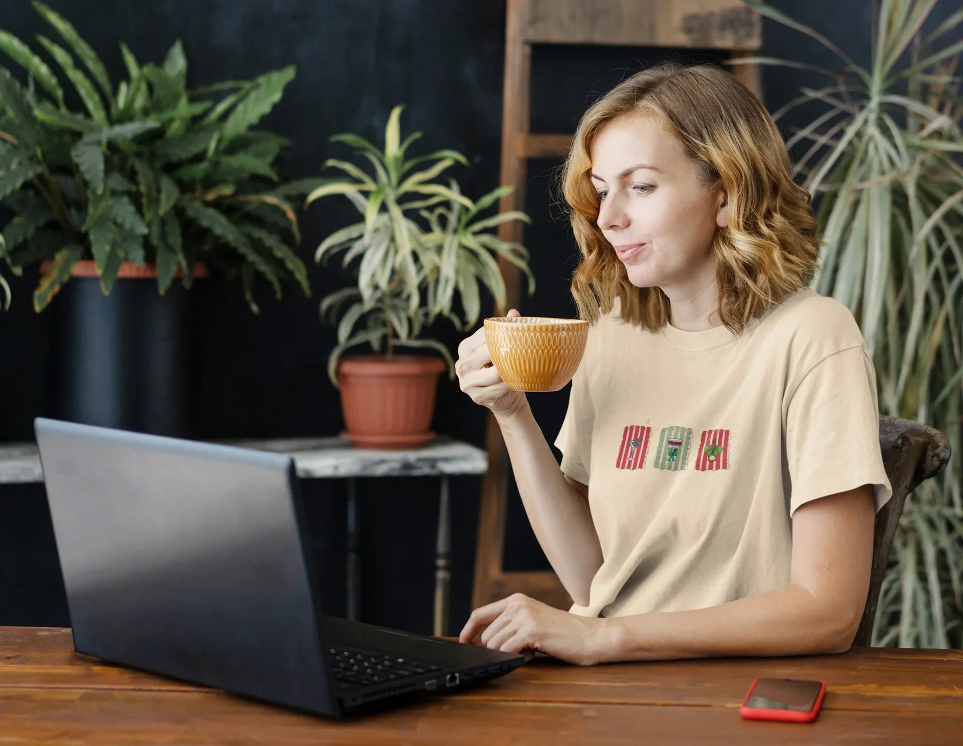 Christmas Stamps Oversized luxe Christmas Tee (Unisex, Cotton) - curledeyes