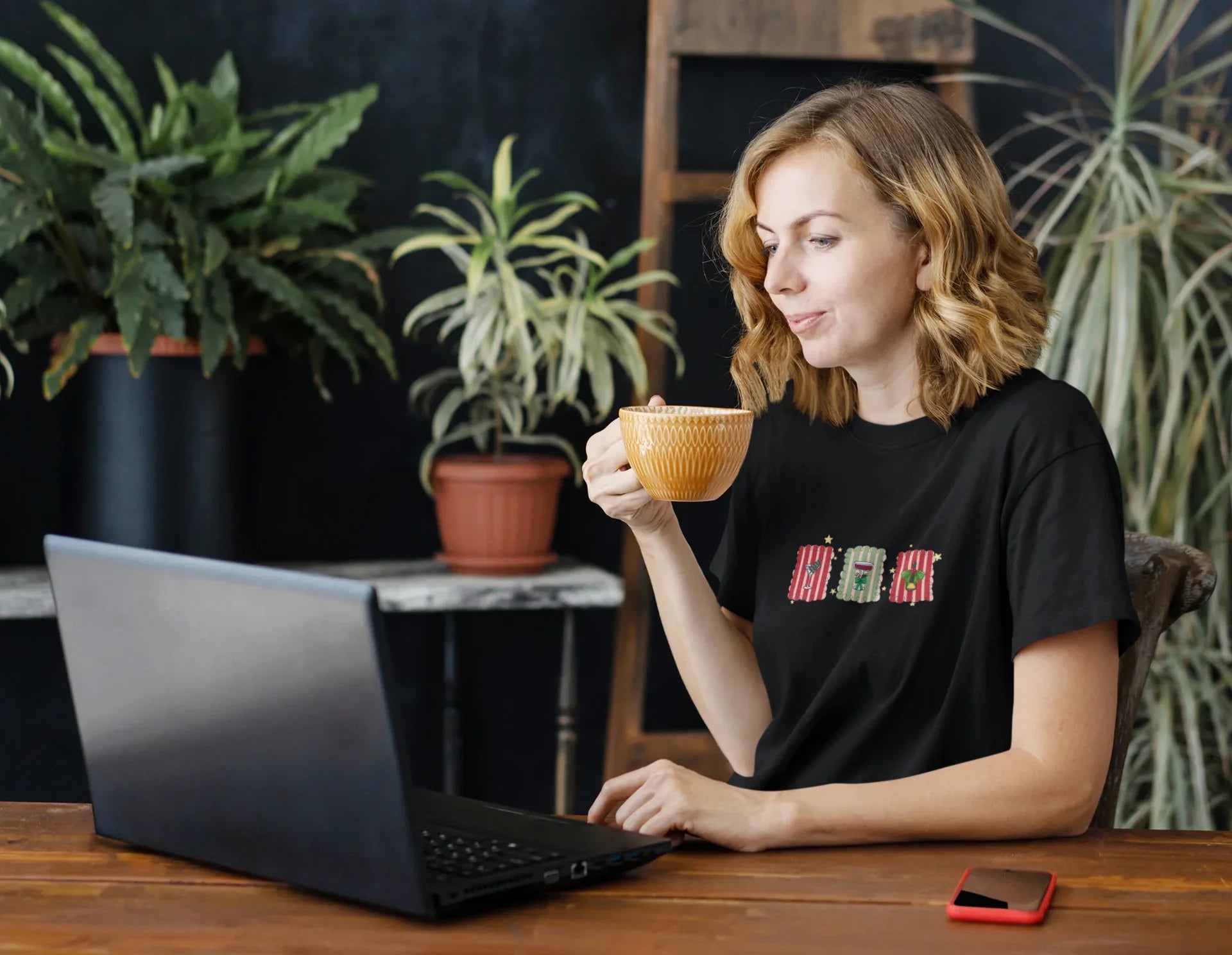 Christmas Stamps Oversized luxe Christmas Tee (Unisex, Cotton) - curledeyes