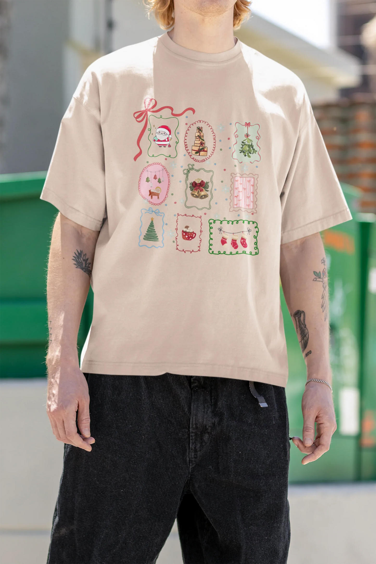 Christmasy Oversized luxe Christmas Tee_ (Unisex, Cotton) - curledeyes