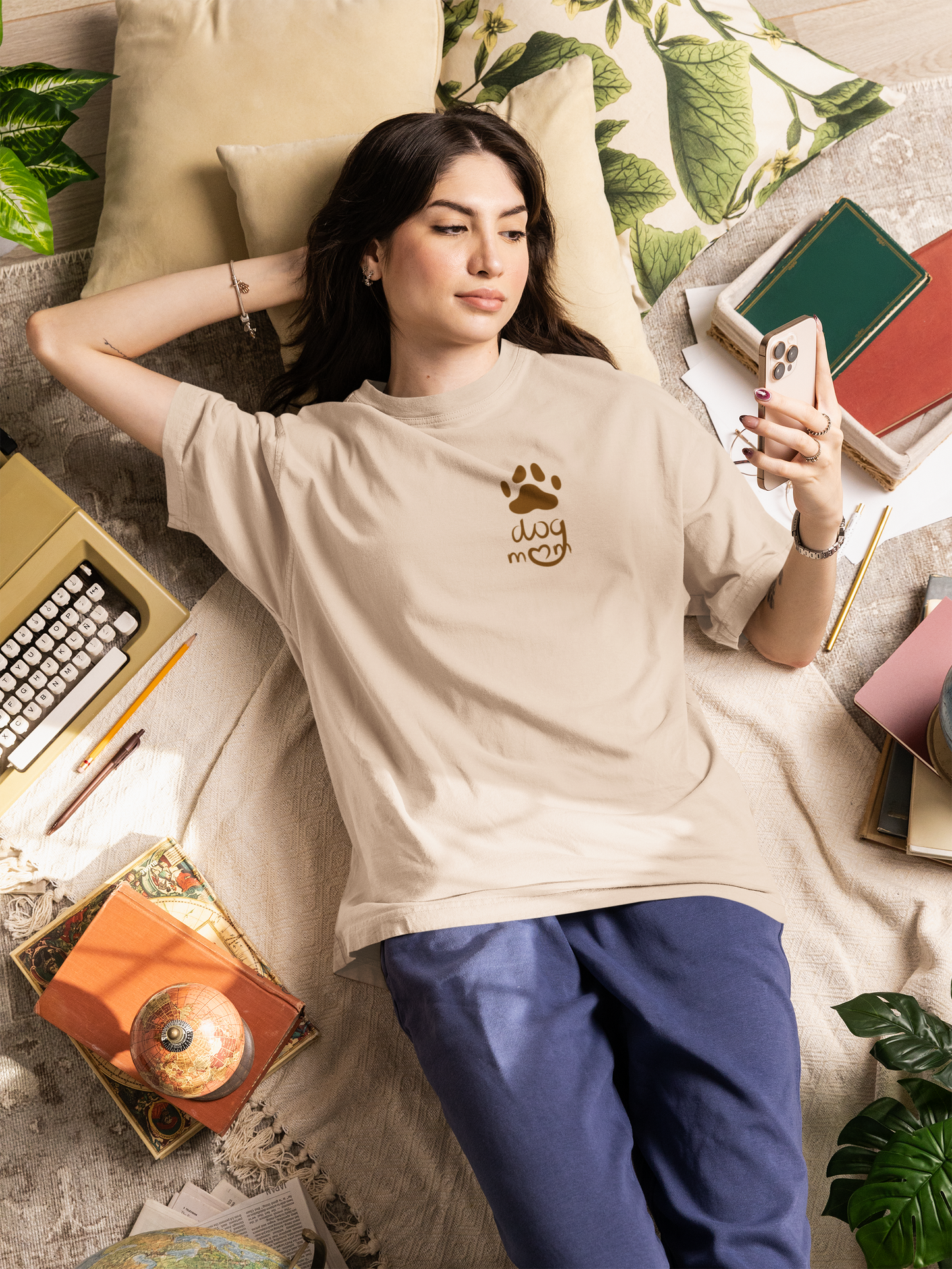 Dog Mom Oversized Luxe Tee (Unisex, Cotton)