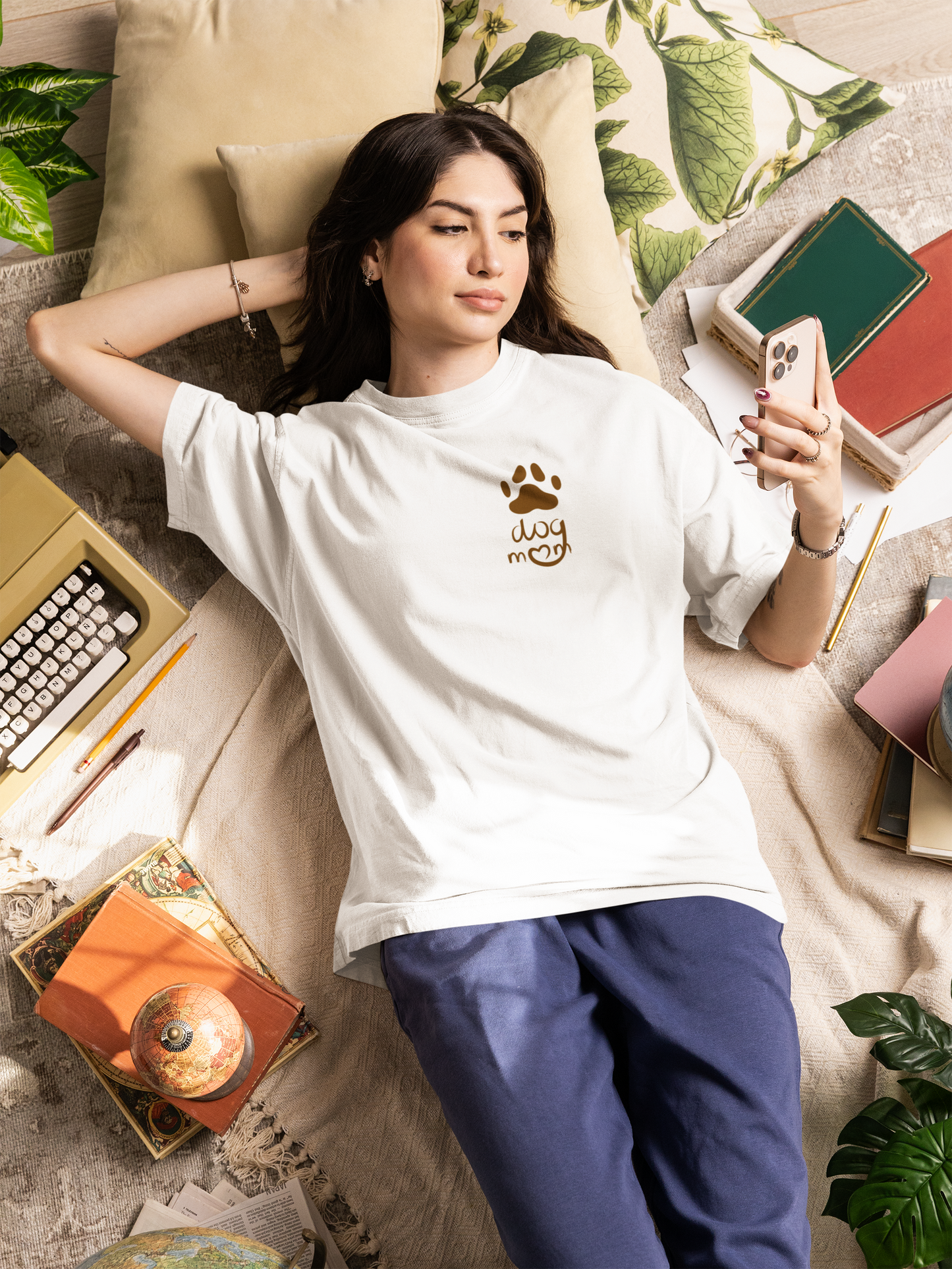 Dog Mom Oversized Luxe Tee (Unisex, Cotton)