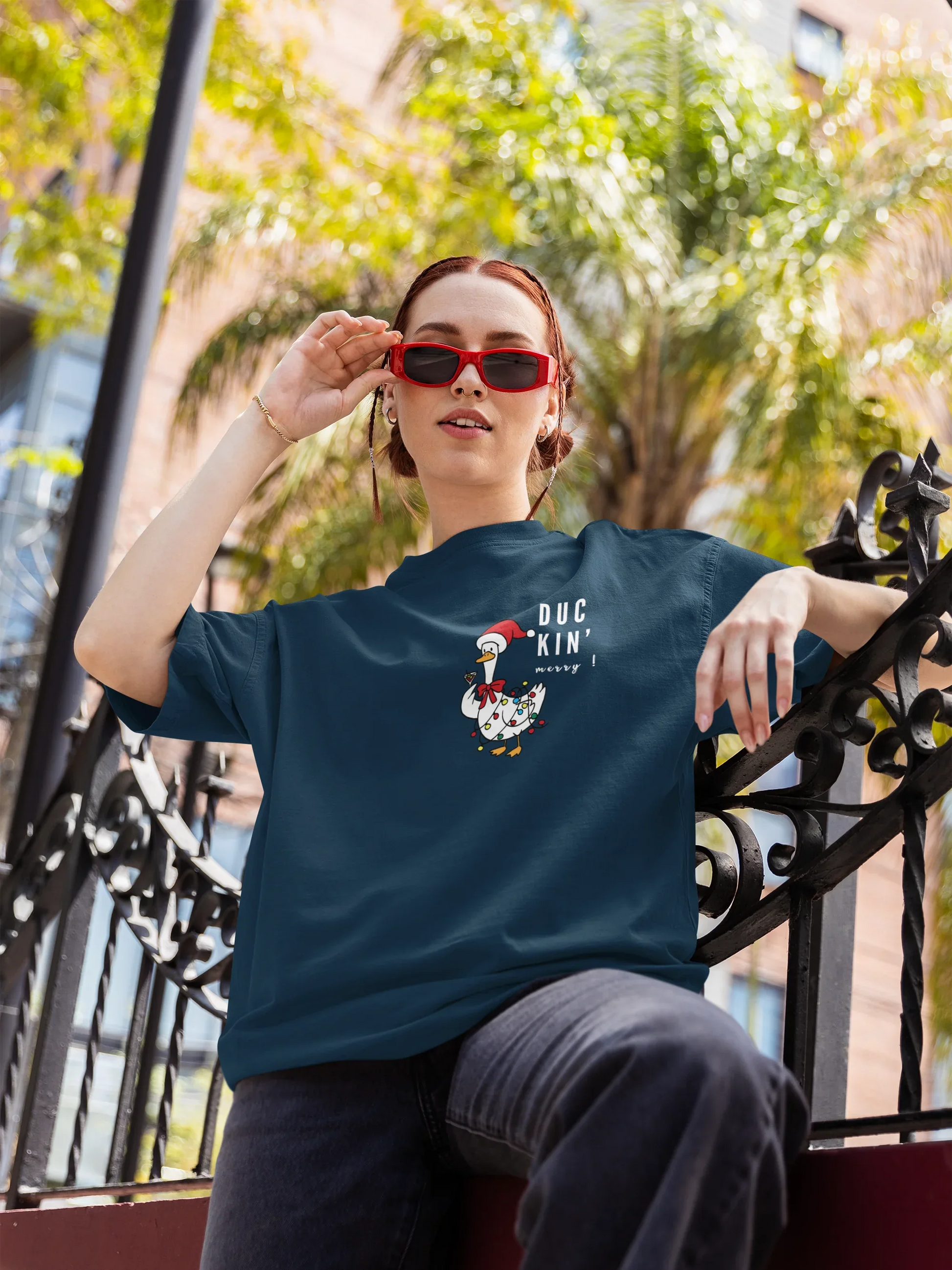 Duckn Merry Oversized luxe Christmas Tee (Unisex, Cotton) - curledeyes