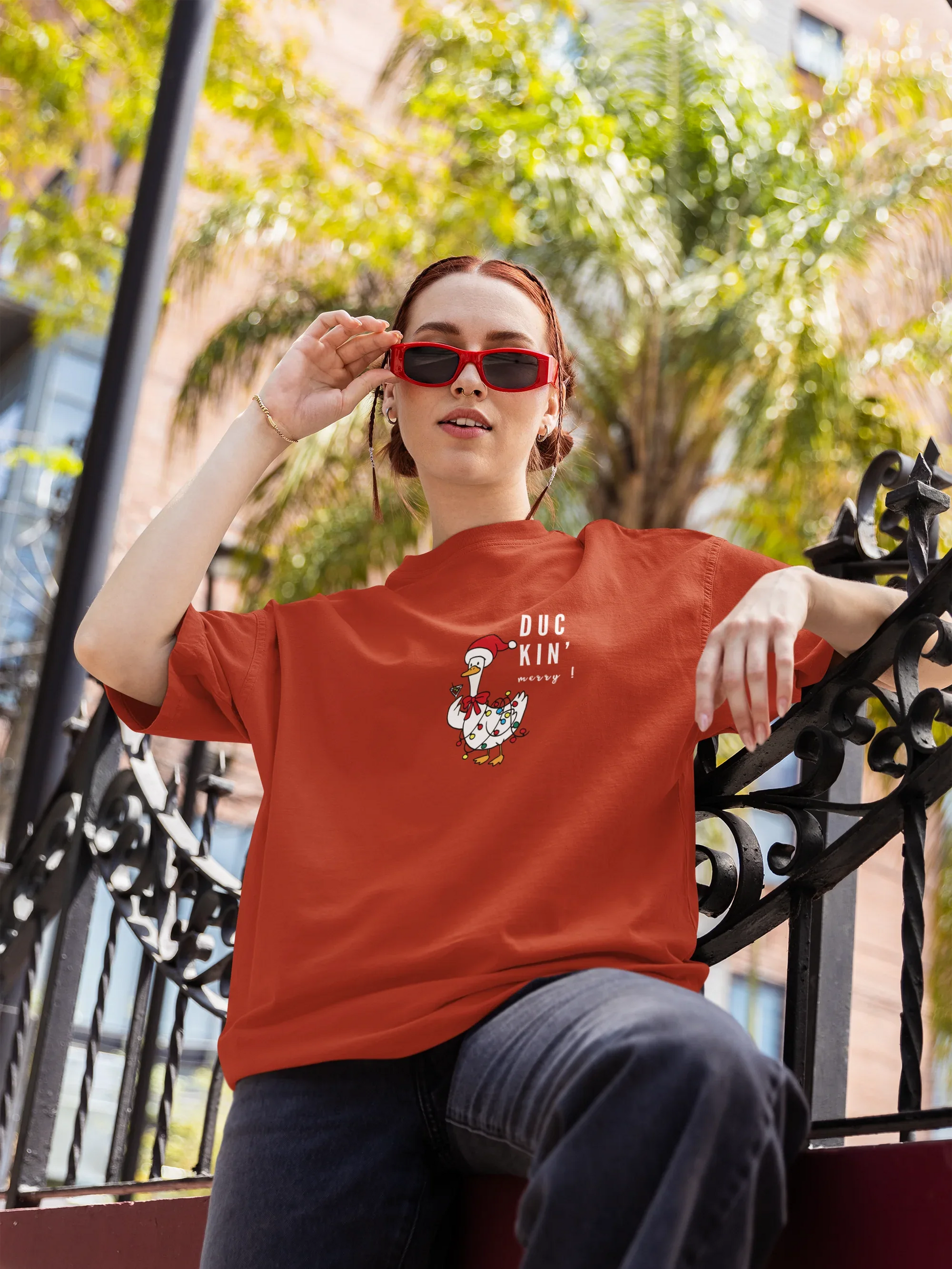 Duckn Merry Oversized luxe Christmas Tee (Unisex, Cotton) - curledeyes