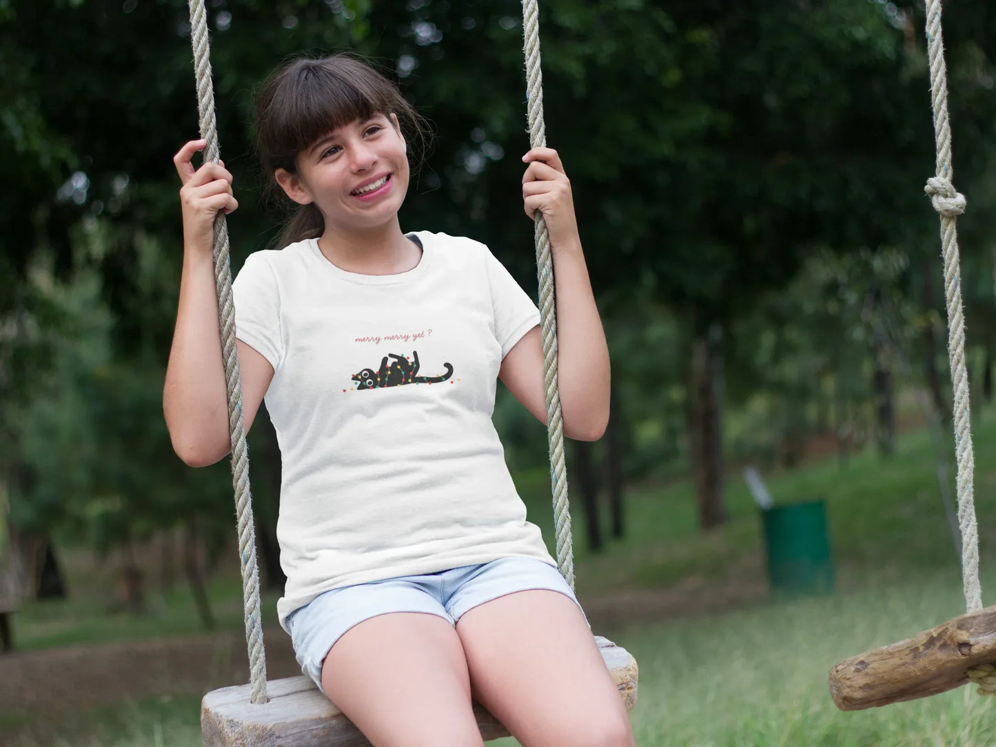 Merry merry Yet _ Cat Kids Christmas Tee (Unisex, Cotton) - curledeyes