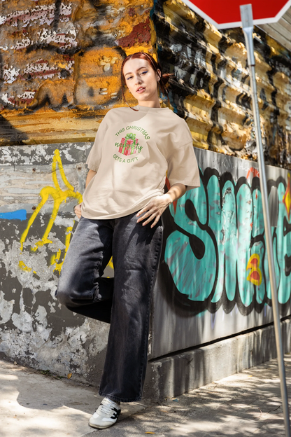 Naughty Gets A Gift Oversized luxe Christmas Tee (Unisex, Cotton) - curledeyes