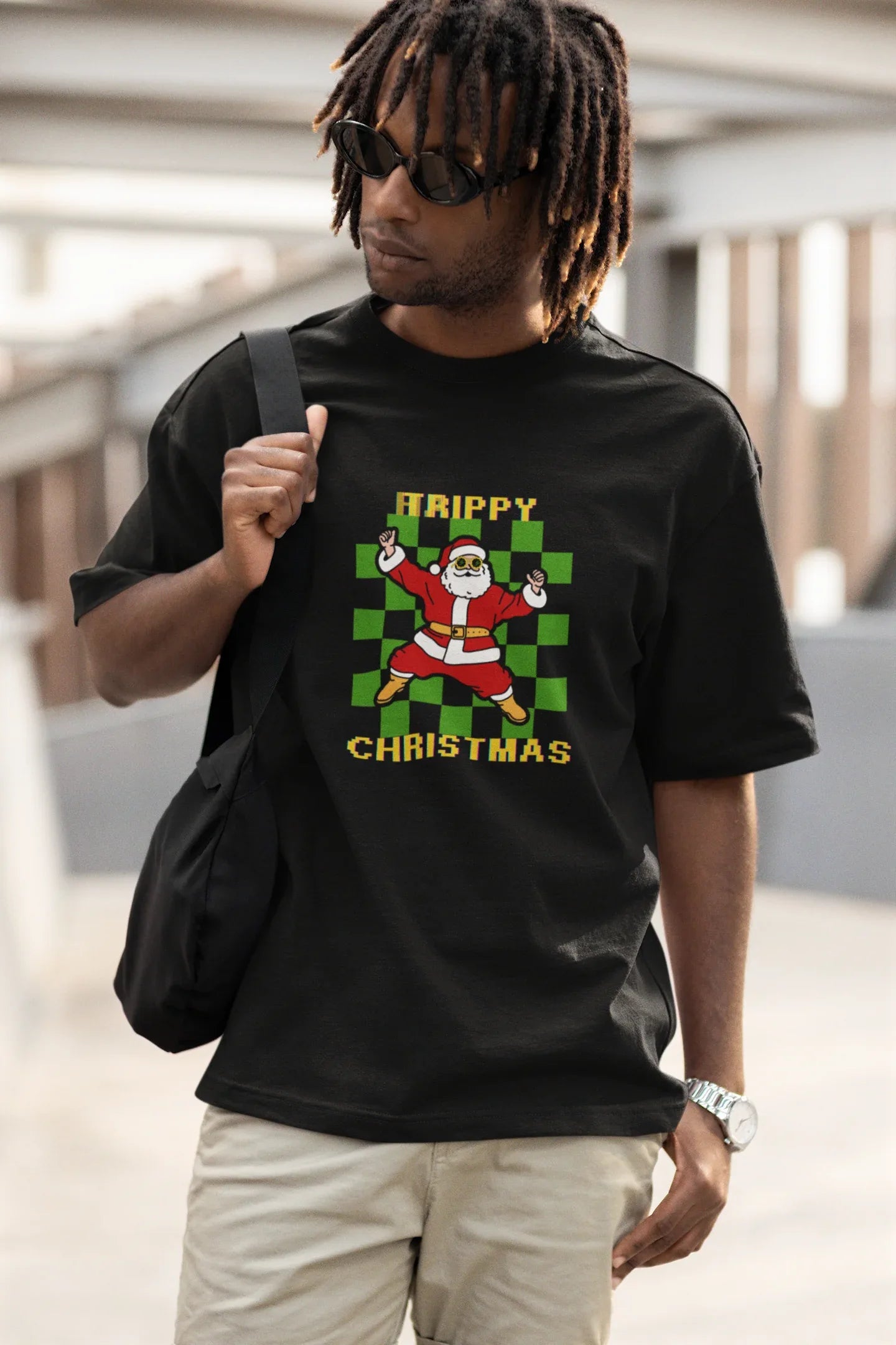 Trippy Happy Fun Oversized luxe Christmas Tee (Unisex, Cotton) - curledeyes